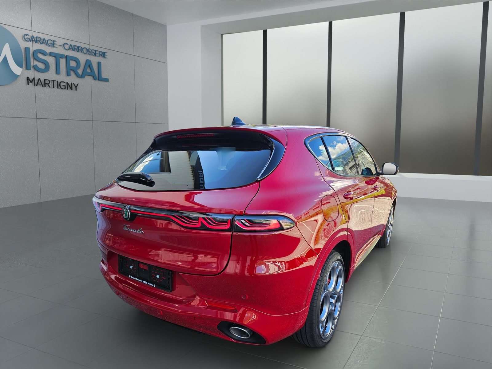 ALFA ROMEO Tonale 1.3 Plug-in Hybrid Tributo Italiano Q4, Plug-in-Hybrid Benzina/Elettrica, Auto dimostrativa, Automatico - 3