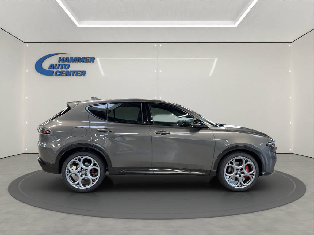 ALFA ROMEO Tonale 1.5 Veloce, Mild-Hybrid Petrol/Electric, Ex-demonstrator, Automatic - 3