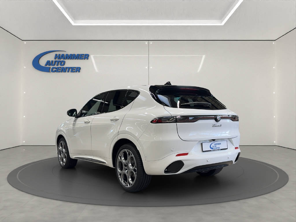 ALFA ROMEO Tonale 1.5 Tributo Italiano, Mild-Hybrid Petrol/Electric, Ex-demonstrator, Automatic - 2