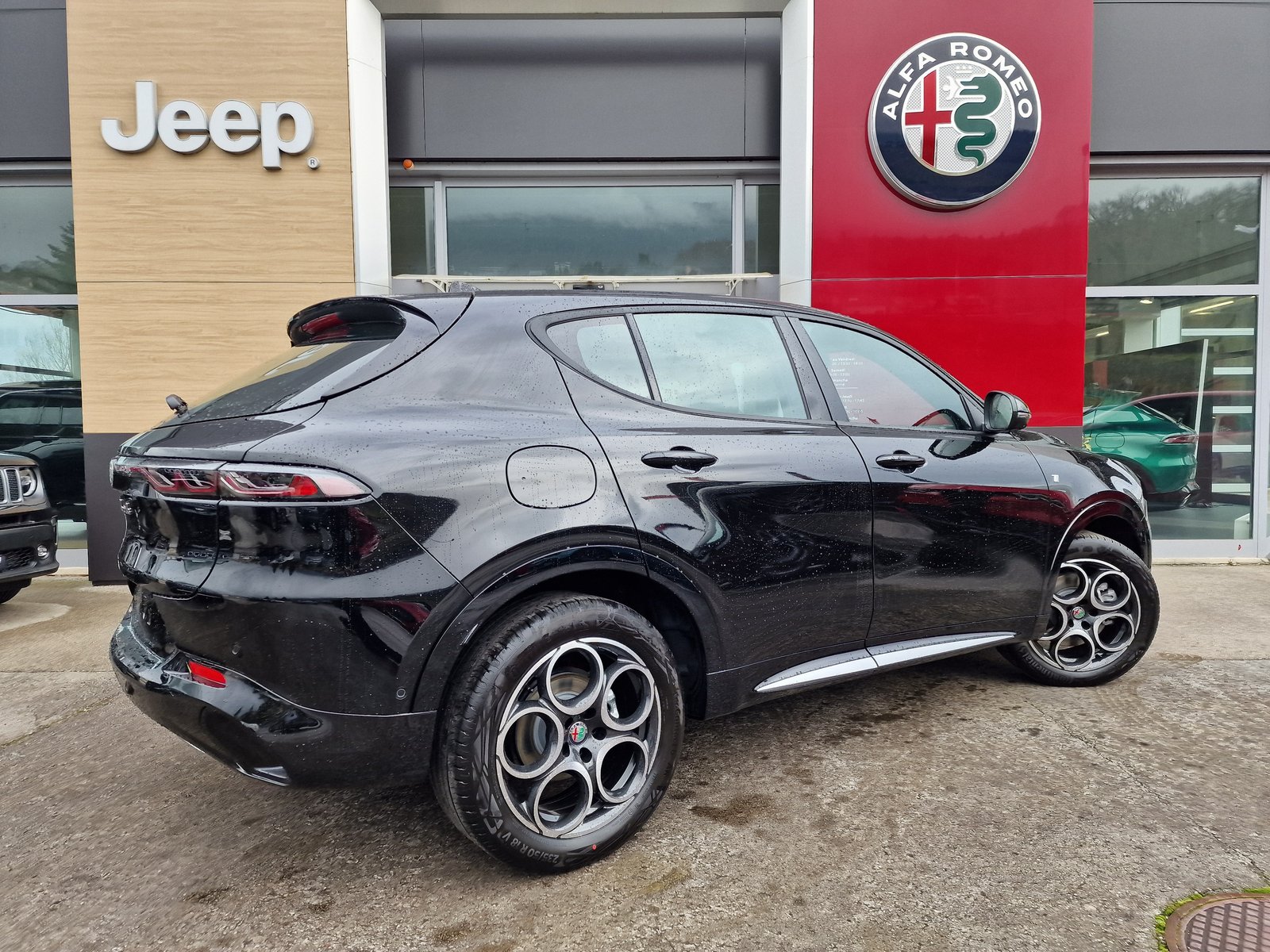 ALFA ROMEO Tonale 1.5 Hybrid 160cv Ti Edition, Hybride Intégral Essence/Électricité, Voiture de démonstration, Automatique - 4