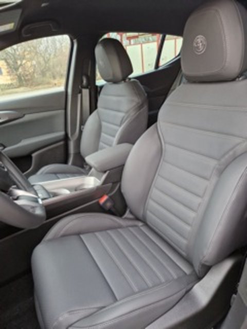 ALFA ROMEO Tonale 1.5 Hybrid 160cv Veloce Premium, Full-Hybrid Petrol/Electric, Ex-demonstrator, Automatic - 6