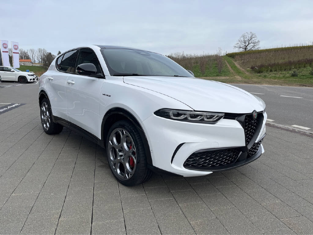 ALFA ROMEO Tonale 1.3 Plug-in Hybrid Veloce Q4, Plug-in-Hybrid Benzina/Elettrica, Auto dimostrativa, Automatico - 4