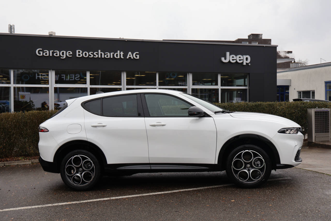 ALFA ROMEO Tonale 1.3 Plug-in Hybrid Sprint Edition Q4, Plug-in-Hybrid Benzina/Elettrica, Auto dimostrativa, Automatico - 2