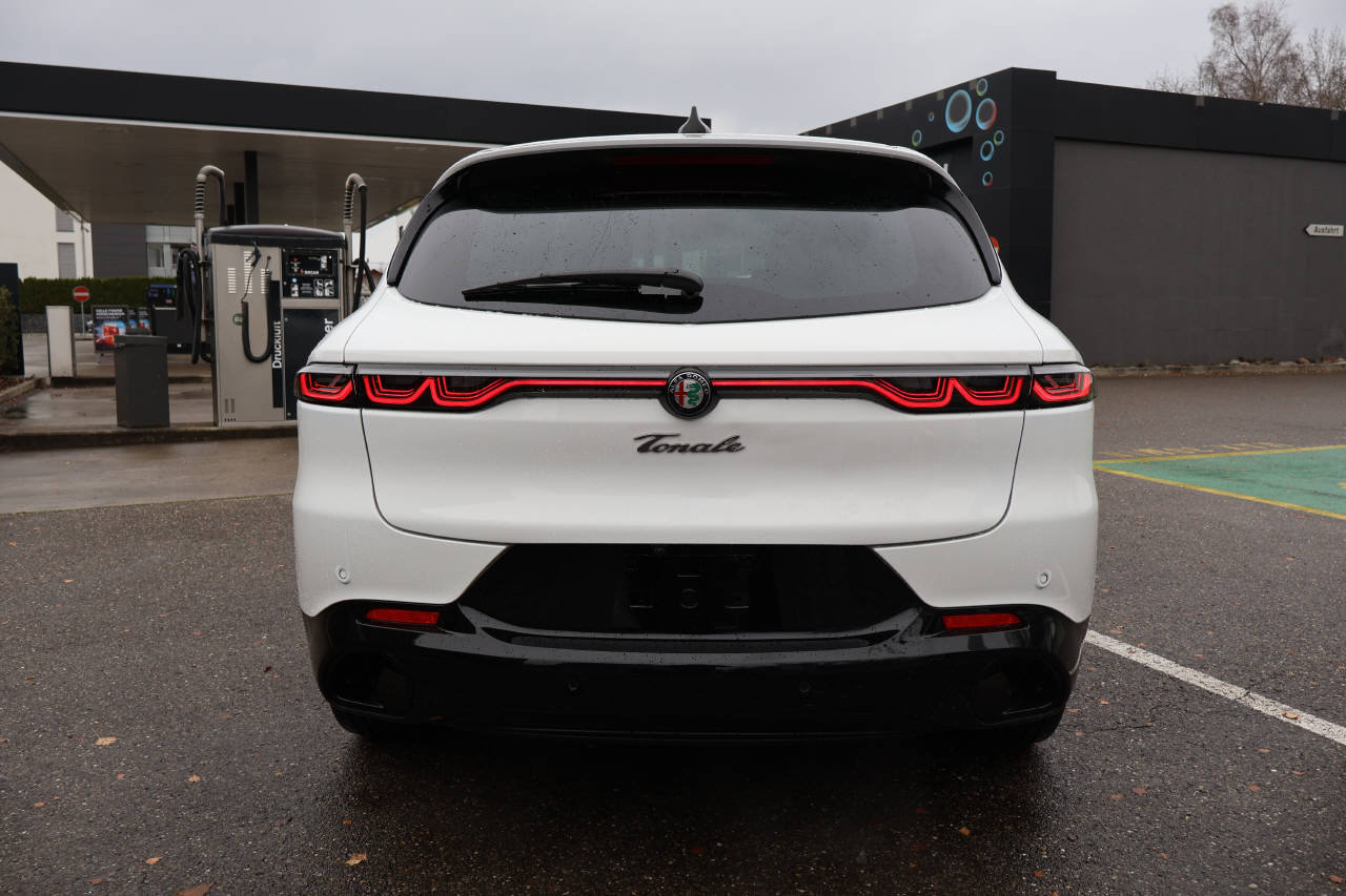 ALFA ROMEO Tonale 1.3 Plug-in Hybrid Sprint Edition Q4, Plug-in-Hybrid Benzina/Elettrica, Auto dimostrativa, Automatico - 4