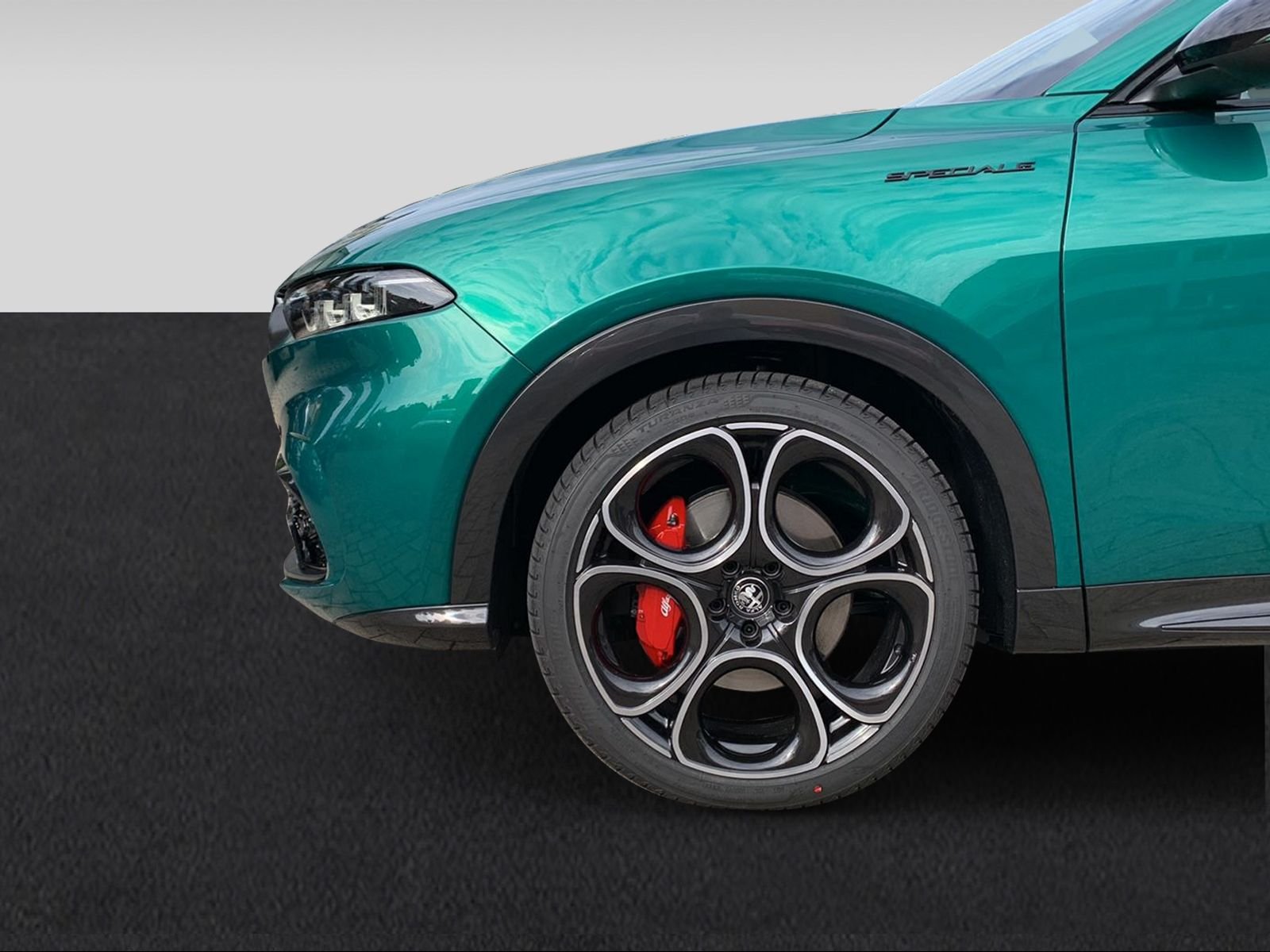 ALFA ROMEO Tonale 1.5 Speciale Pack Premium 161PS, Hybride Léger Essence/Électricité, Voiture de démonstration, Automatique - 2
