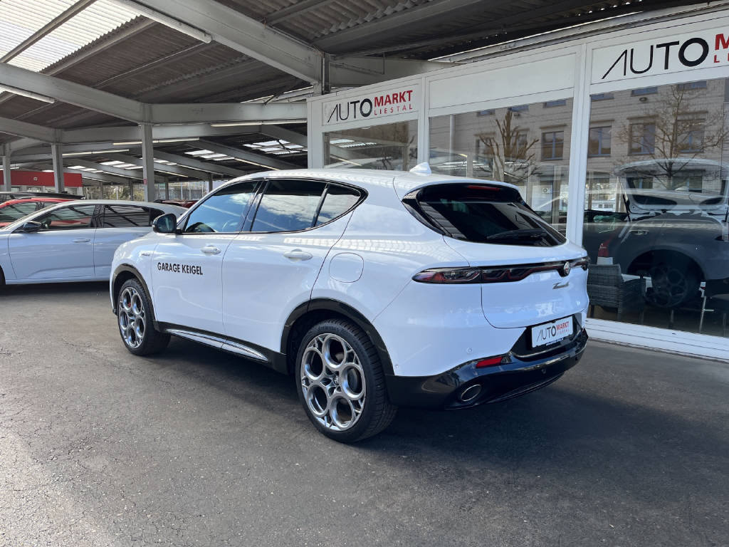 ALFA ROMEO Tonale 1.3 Plug-in Hybrid Veloce Q4, Plug-in-Hybrid Benzina/Elettrica, Auto dimostrativa, Automatico - 3