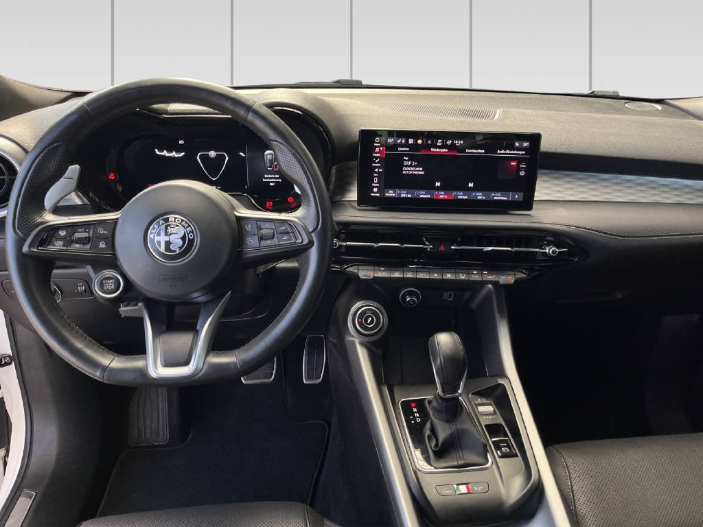ALFA ROMEO Tonale 1.3 Plug-in Hybrid Veloce Q4, Plug-in-Hybrid Benzina/Elettrica, Auto dimostrativa, Automatico - 5