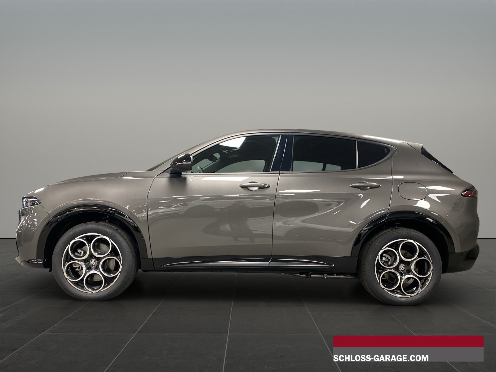 ALFA ROMEO TONALE 1.3 Plug-in Hybrid, Plug-in-Hybrid Benzin/Elektro, Vorführwagen, Automatik - 2