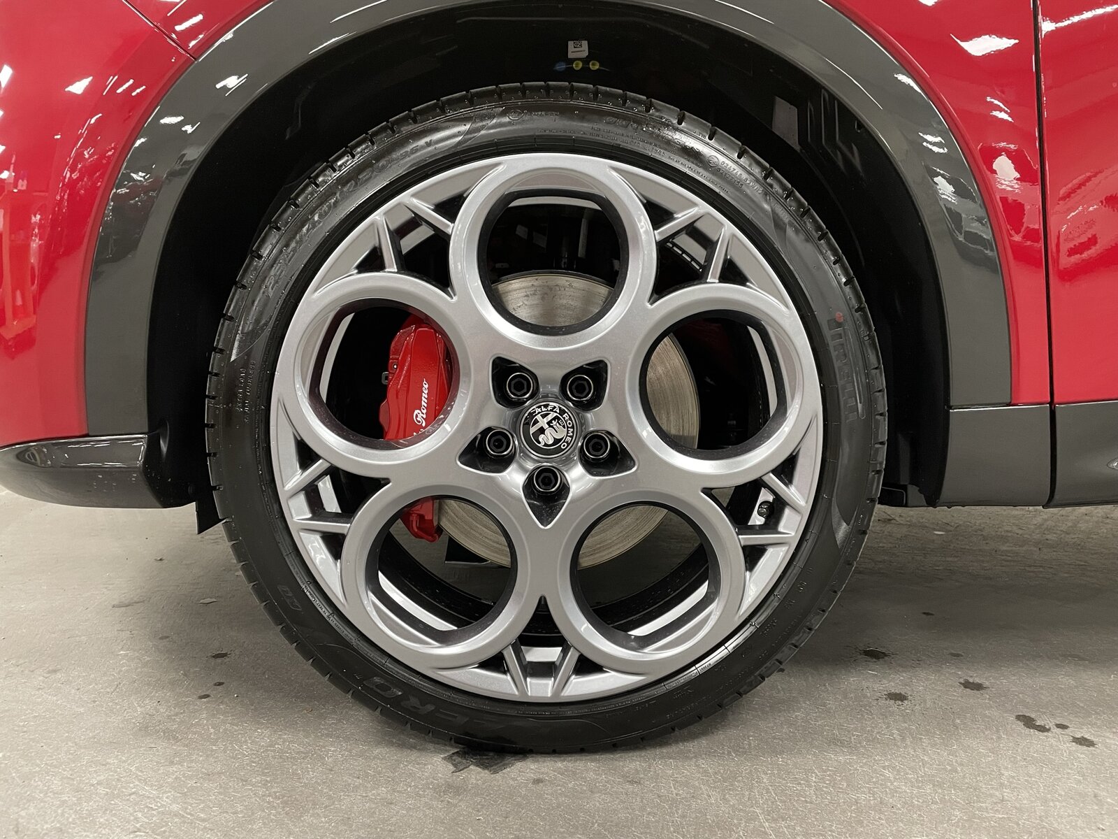 ALFA ROMEO TONALE 1.3 Plug-in Hybrid, Plug-in-Hybrid Petrol/Electric, Ex-demonstrator, Automatic - 7
