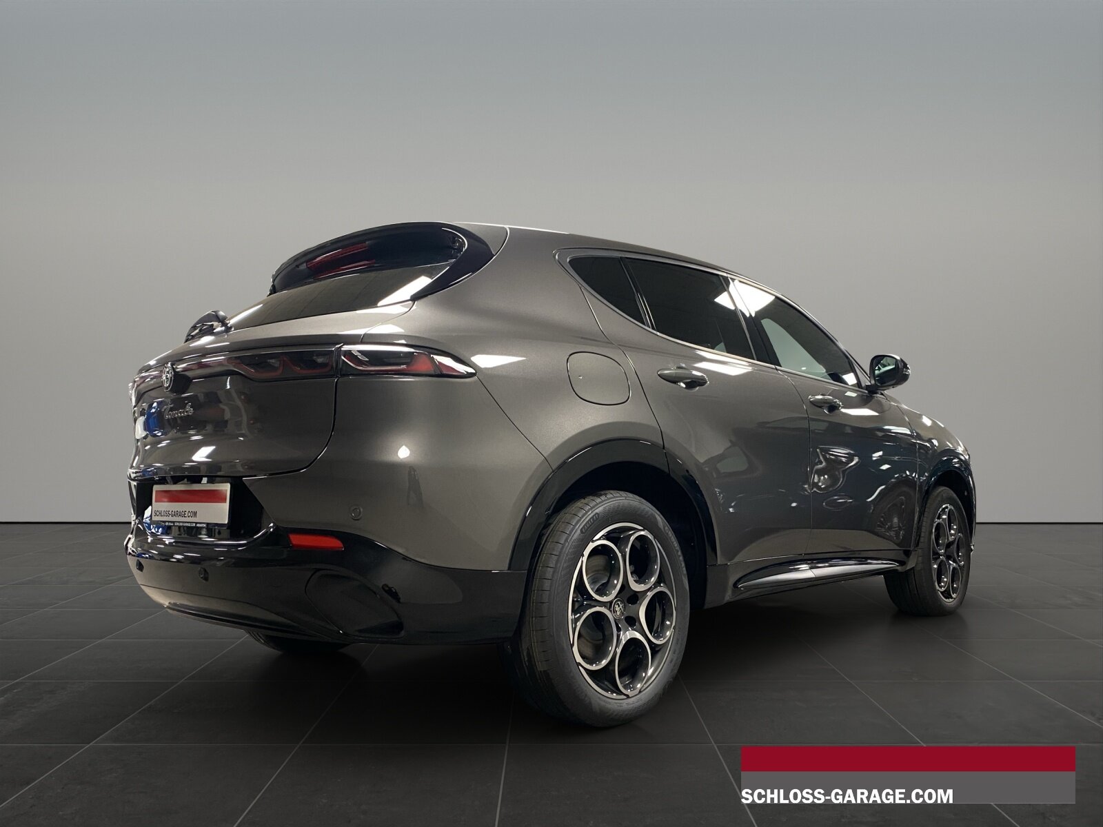 ALFA ROMEO TONALE 1.3 Plug-in Hybrid, Plug-in-Hybrid Petrol/Electric, Ex-demonstrator, Automatic - 5