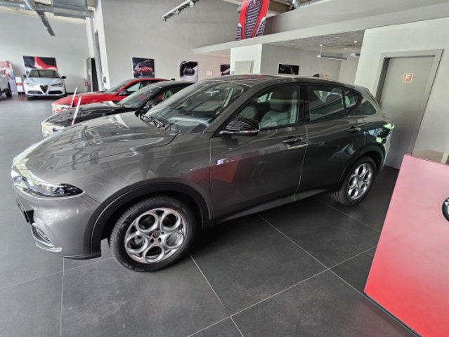 ALFA ROMEO Tonale 1.5 48V Hyb Spr Ed, Hybride Léger Essence/Électricité, Occasion / Utilisé, Automatique - 2