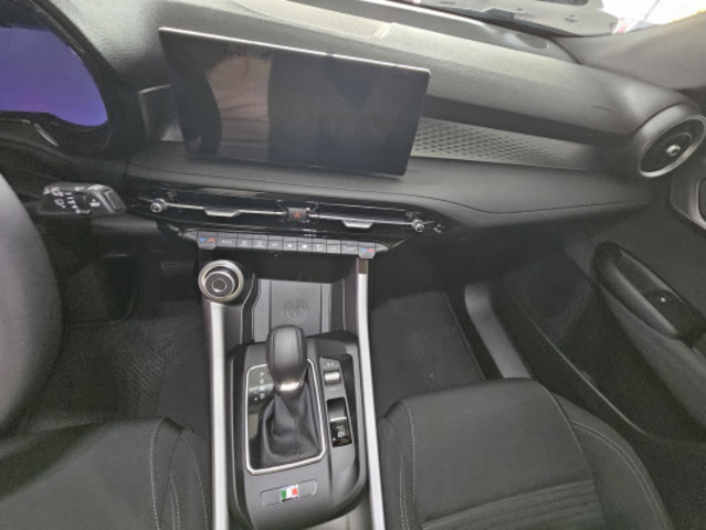 ALFA ROMEO Tonale 1.5 48V Hyb Spr Ed, Hybride Léger Essence/Électricité, Occasion / Utilisé, Automatique - 7