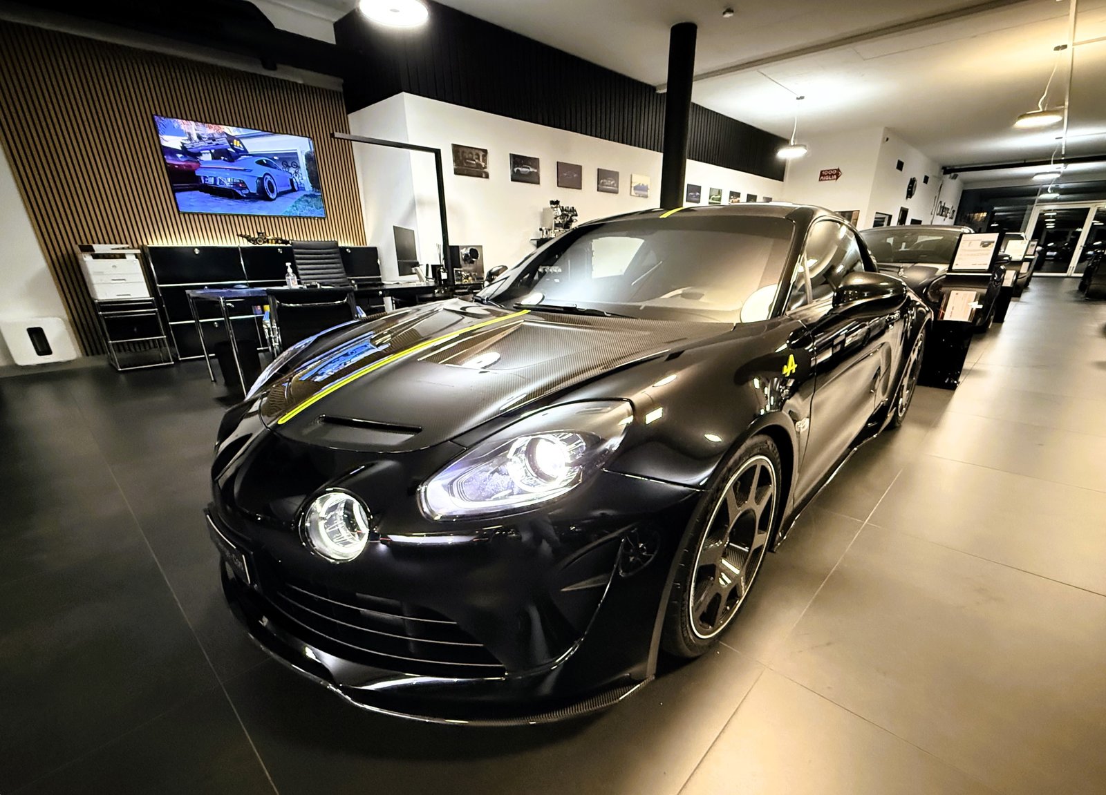 ALPINE A110 R, Petrol, Second hand / Used, Automatic - 2