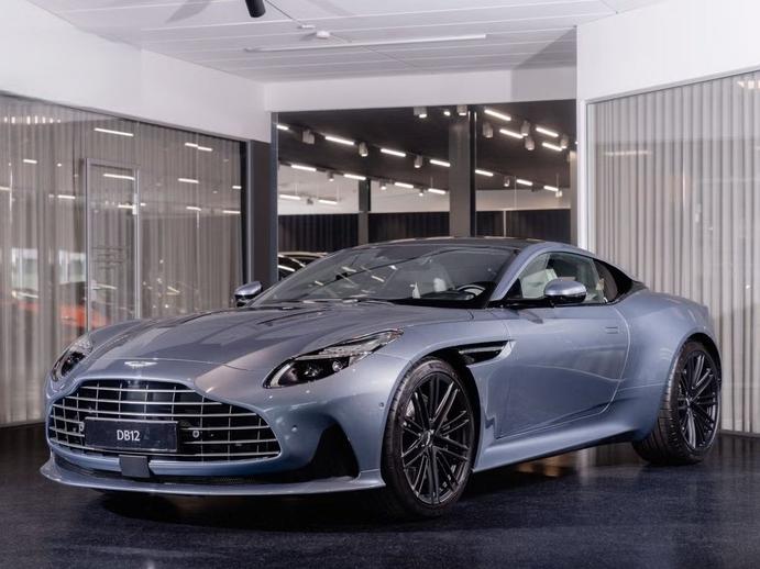 ASTON MARTIN Coupé Supertourer 4.0 V8 680 PS, Essence, Voiture nouvelle, Automatique