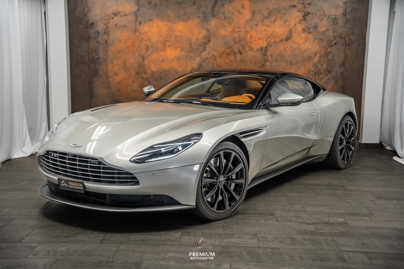 ASTON MARTIN DB11 V8 Touchtronic 3 *Jewellery Satin*BO Sound, Essence, Occasion / Utilisé, Automatique - 3