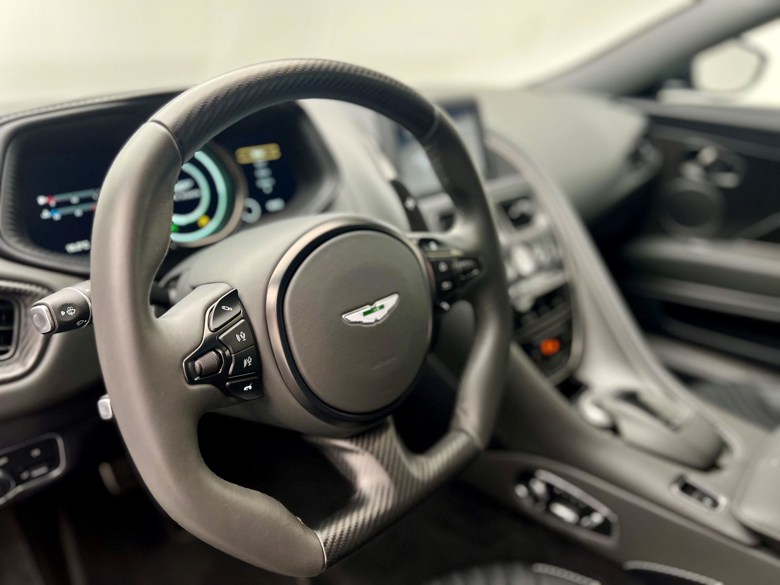 ASTON MARTIN DB11 Coupé 5.2 V12 Bi-Turbo, Benzina, Occasioni / Usate, Automatico - 6