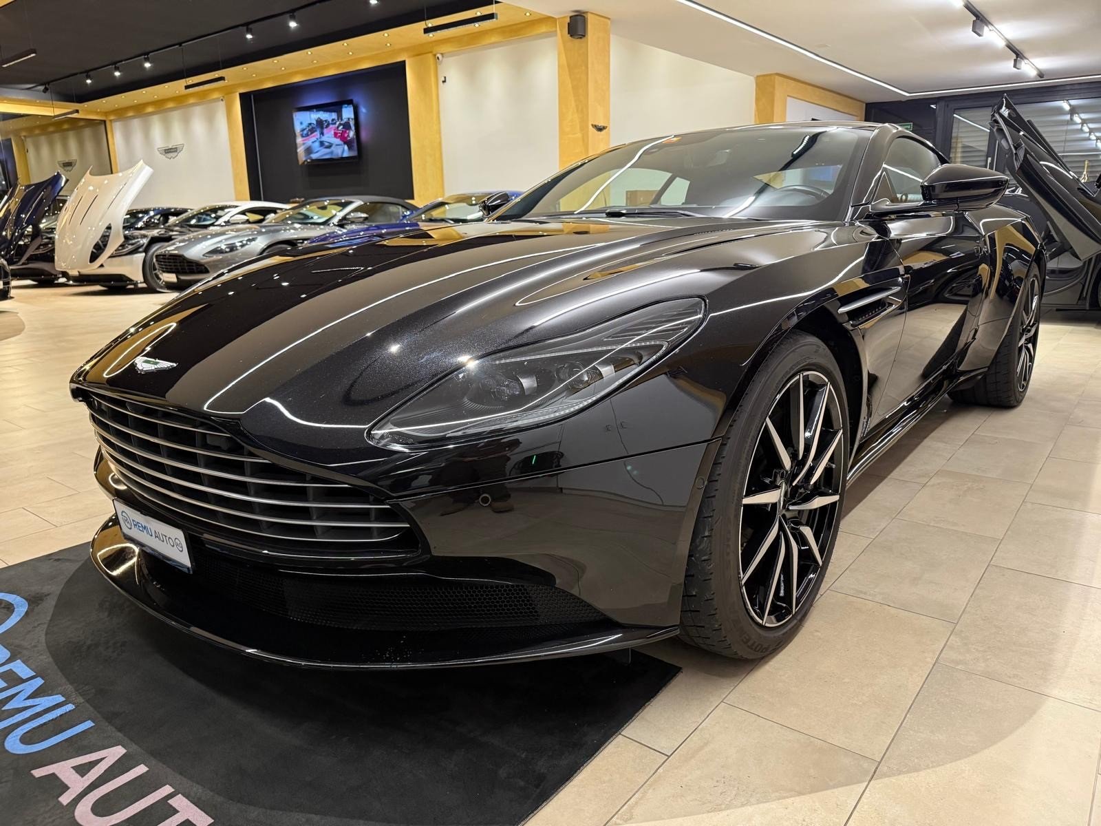 ASTON MARTIN DB11 V8 Touchtronic 3, Benzina, Occasioni / Usate, Automatico - 3