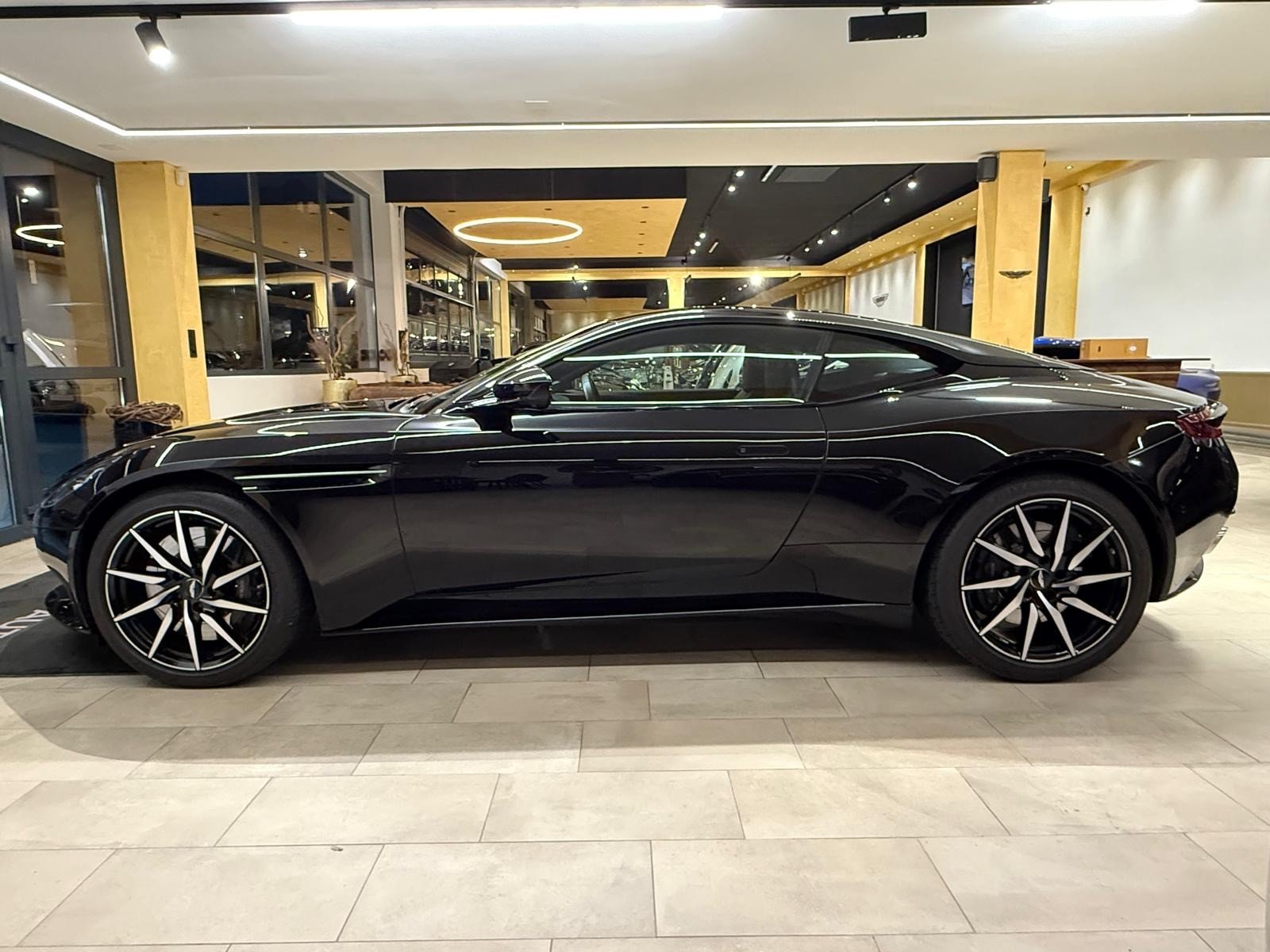 ASTON MARTIN DB11 V8 Touchtronic 3, Benzina, Occasioni / Usate, Automatico - 4