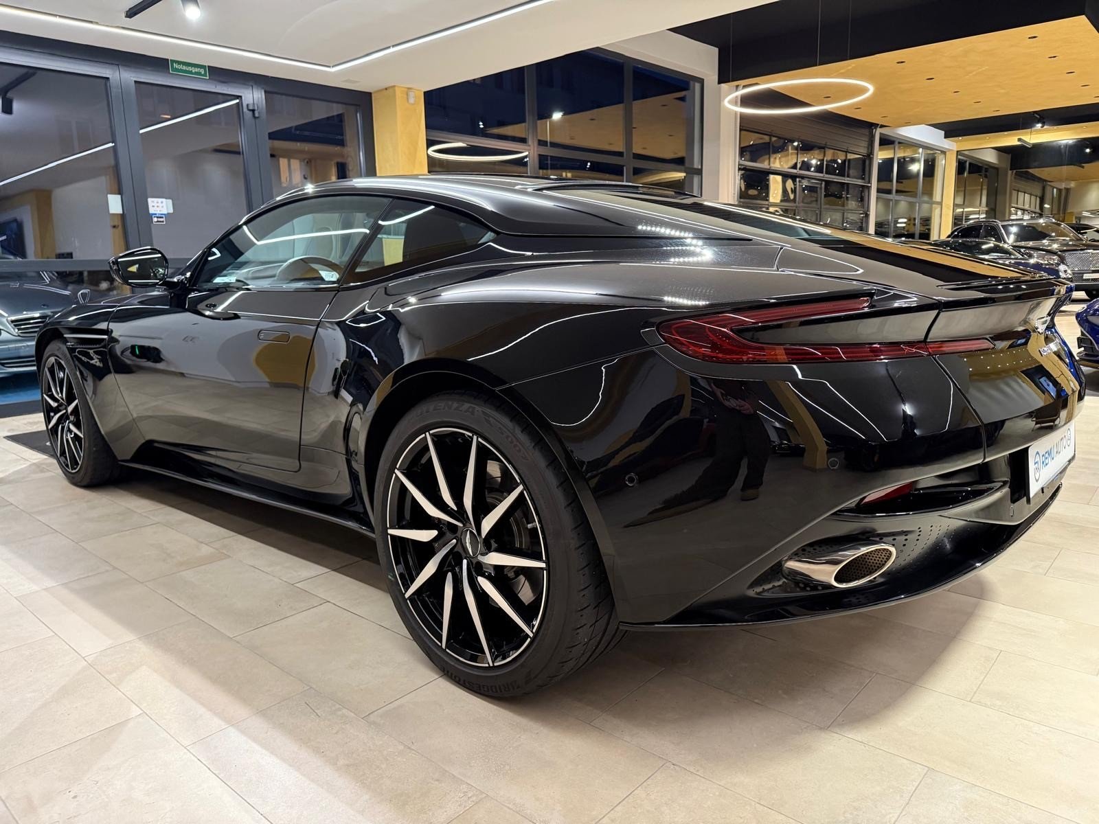 ASTON MARTIN DB11 V8 Touchtronic 3, Benzina, Occasioni / Usate, Automatico - 5
