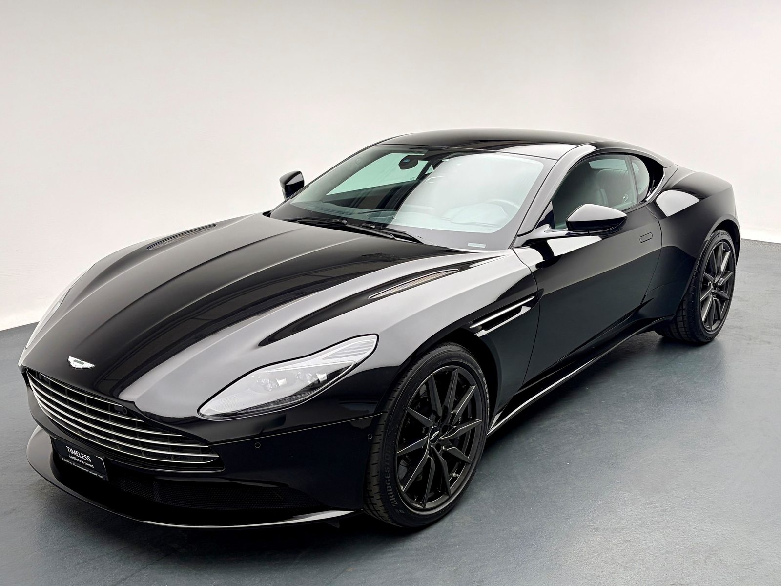 ASTON MARTIN DB11 Coupé 4.0 V8 Bi-Turbo