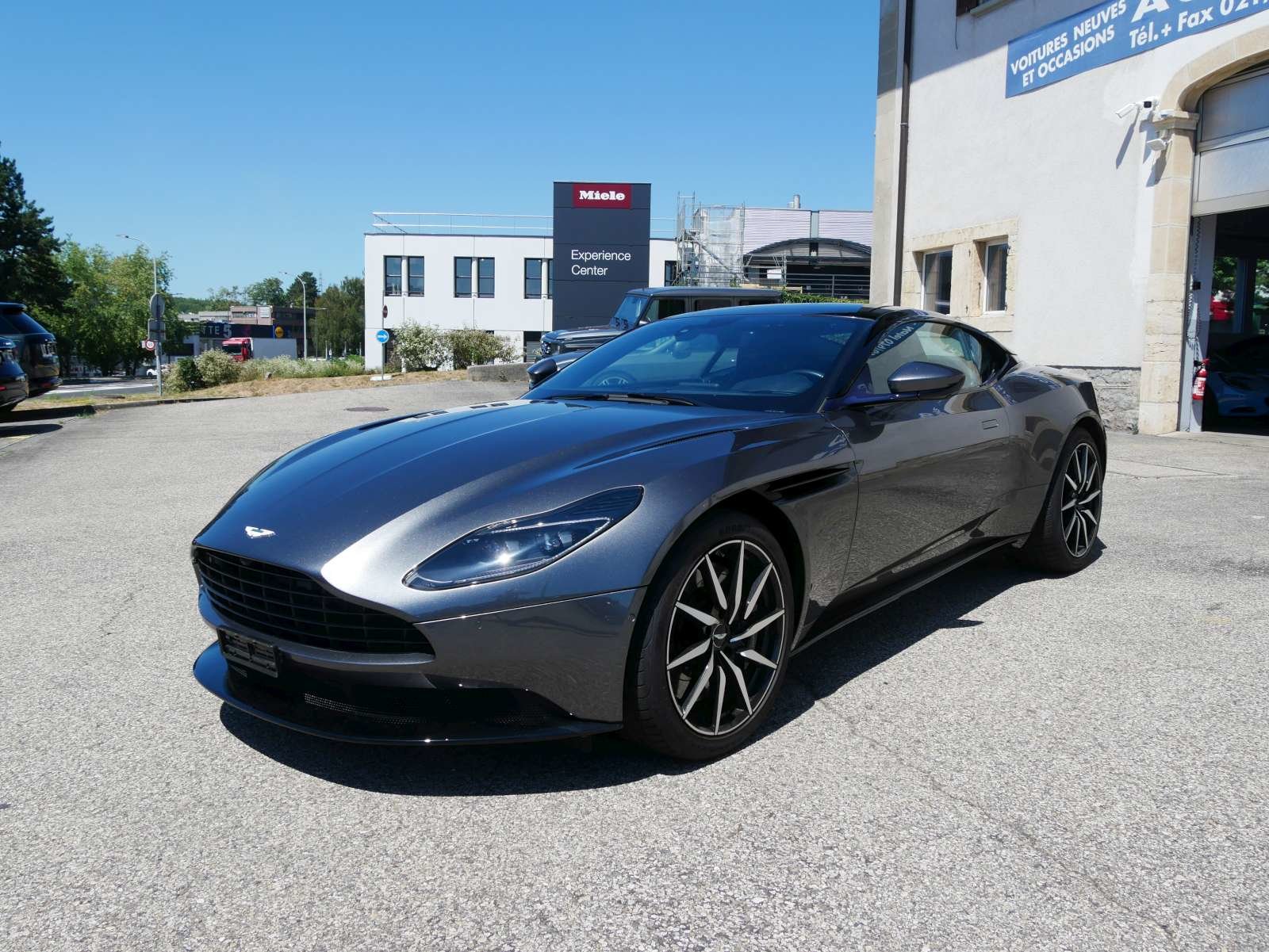 ASTON MARTIN DB11 V8 Touchtronic 3
