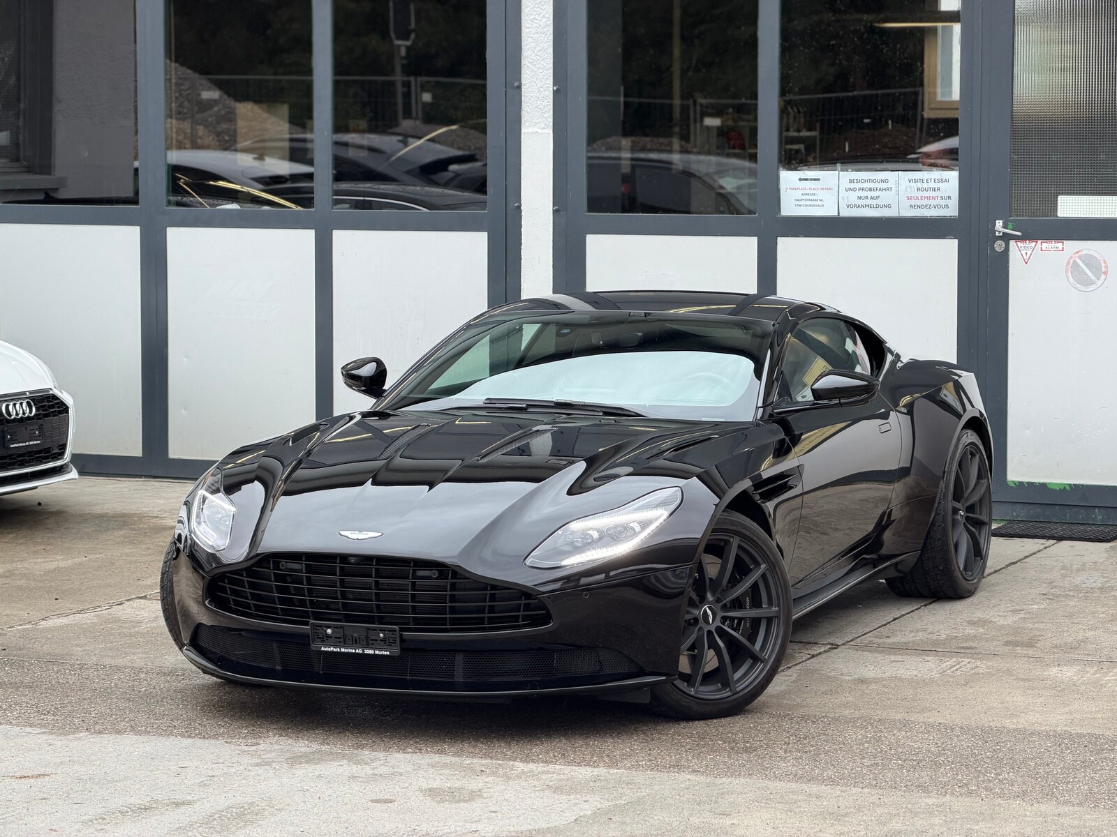 ASTON MARTIN DB11 V12 Touchtronic 3 AMR