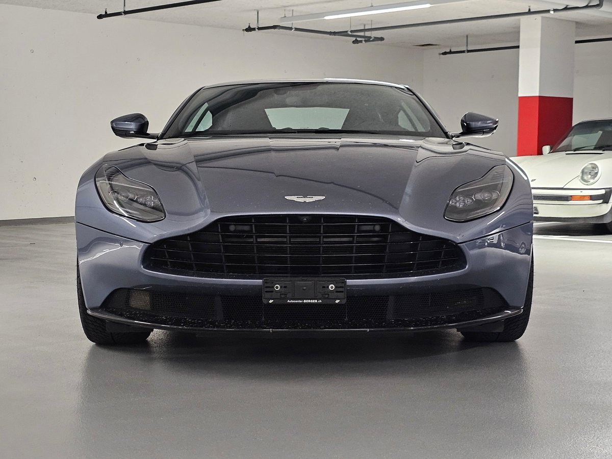 ASTON MARTIN DB11 V8 Touchtronic 3, Petrol, Second hand / Used, Automatic - 2