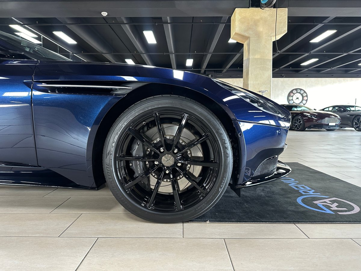 ASTON MARTIN DB11 V12 Touchtronic 3 AMR, Benzin, Occasion / Gebraucht, Automat - 7