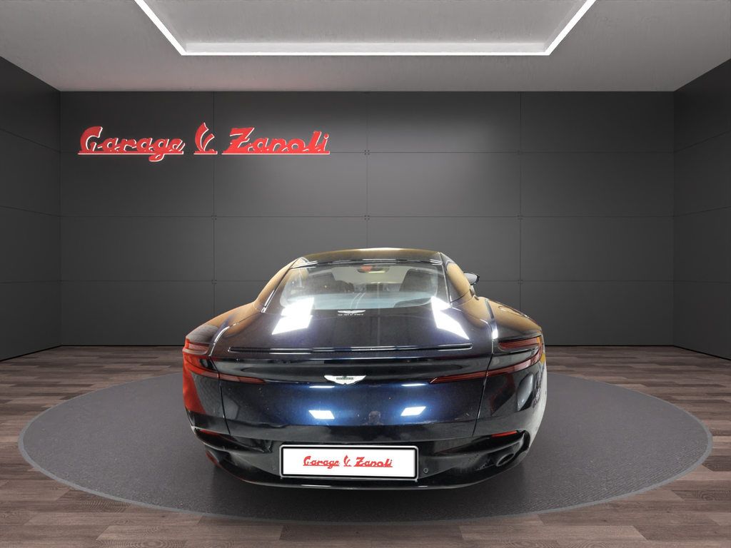 ASTON MARTIN DB11 Coupé 5.2 V12 Bi-Turbo, Benzin, Occasion / Gebraucht, Automat - 3