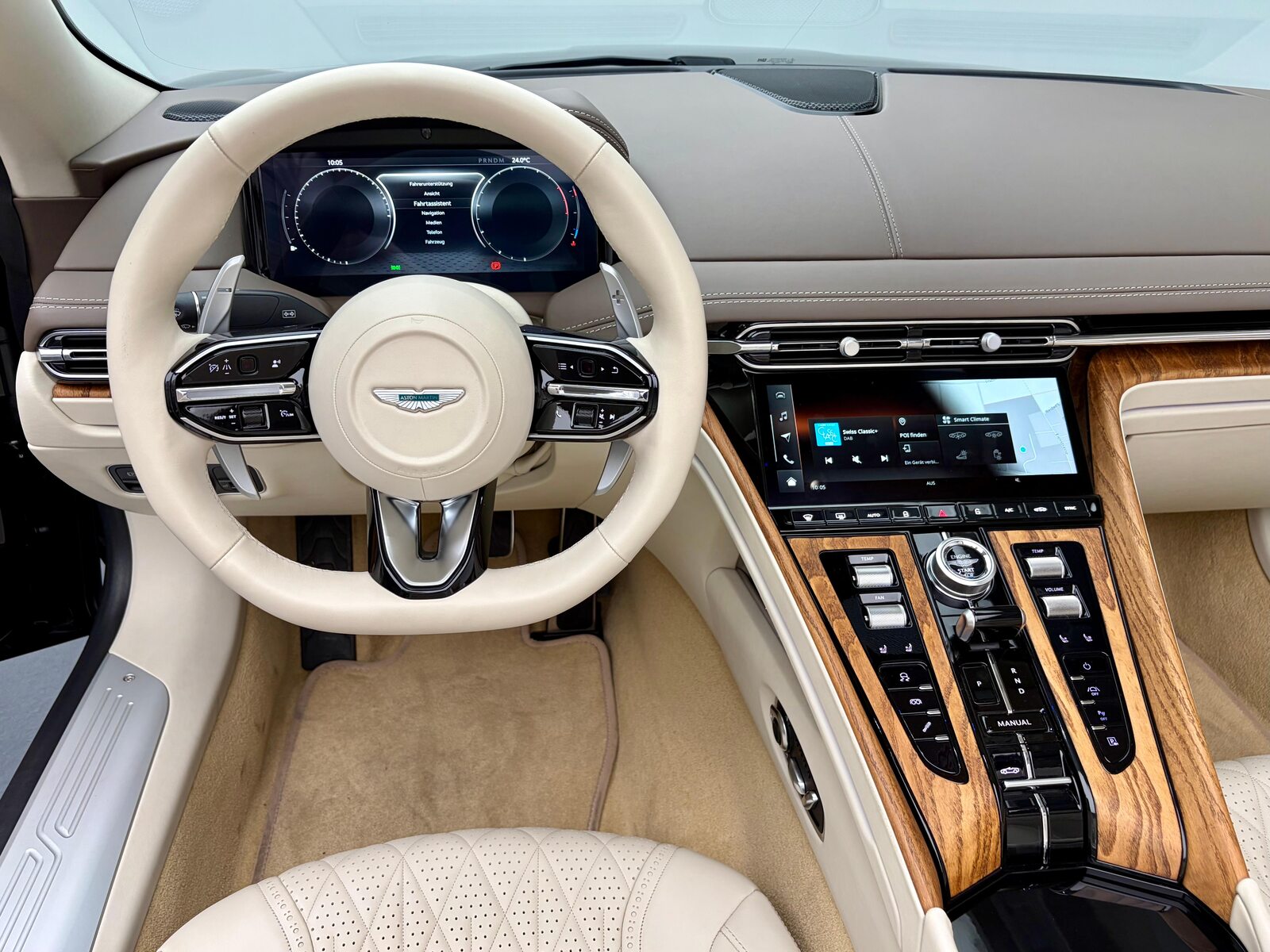 ASTON MARTIN DB12 Volante 4.0 V8 Bi-Turbo, Benzina, Occasioni / Usate, Automatico - 4