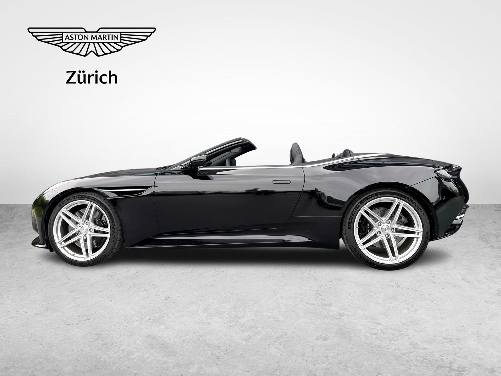 ASTON MARTIN DB12 Volante 4.0 V8 Bi-Turbo, Petrol, Ex-demonstrator, Automatic - 3