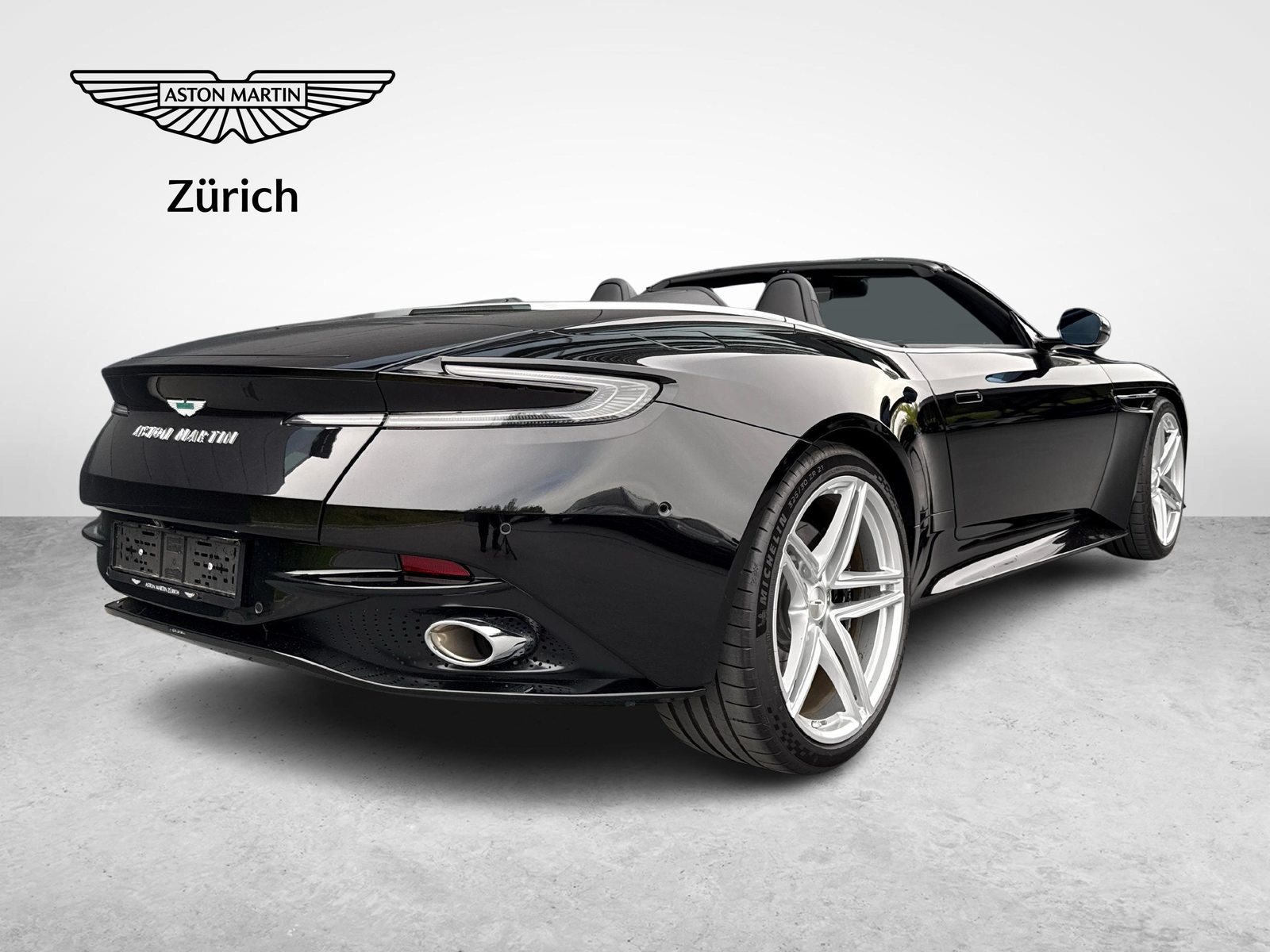 ASTON MARTIN DB12 Volante 4.0 V8 Bi-Turbo, Petrol, Ex-demonstrator, Automatic - 5