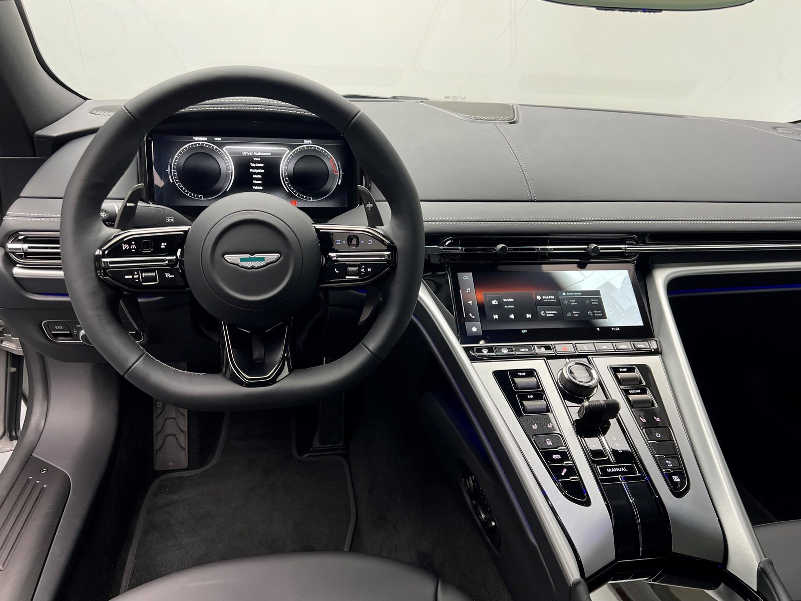 ASTON MARTIN DB12 Coupé 4.0 V8 Bi-Turbo, Essence, Voiture nouvelle, Automatique - 6