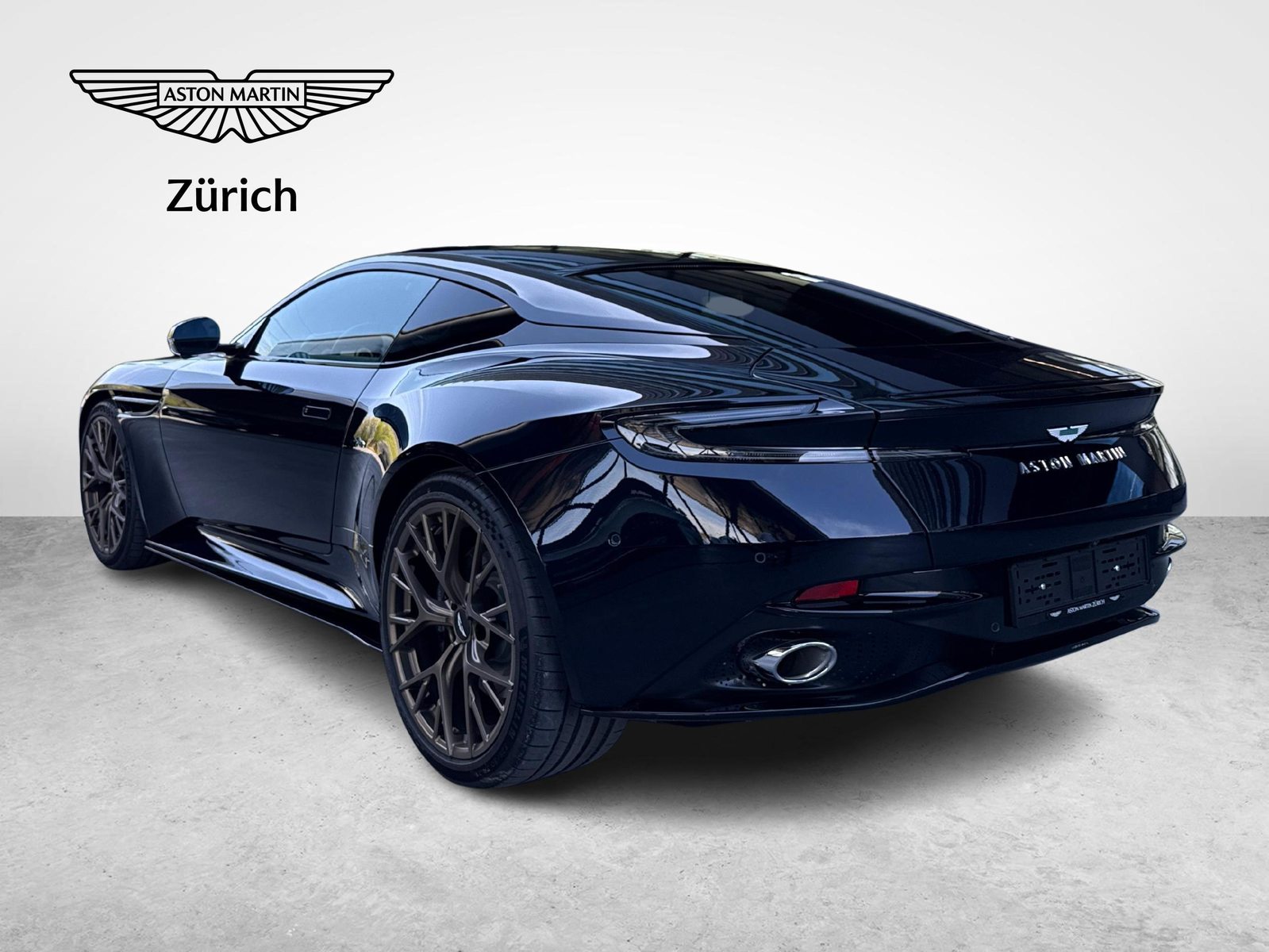 ASTON MARTIN DB12 Coupé 4.0 V8 Bi-Turbo, Benzin, Neuwagen, Automatik - 3