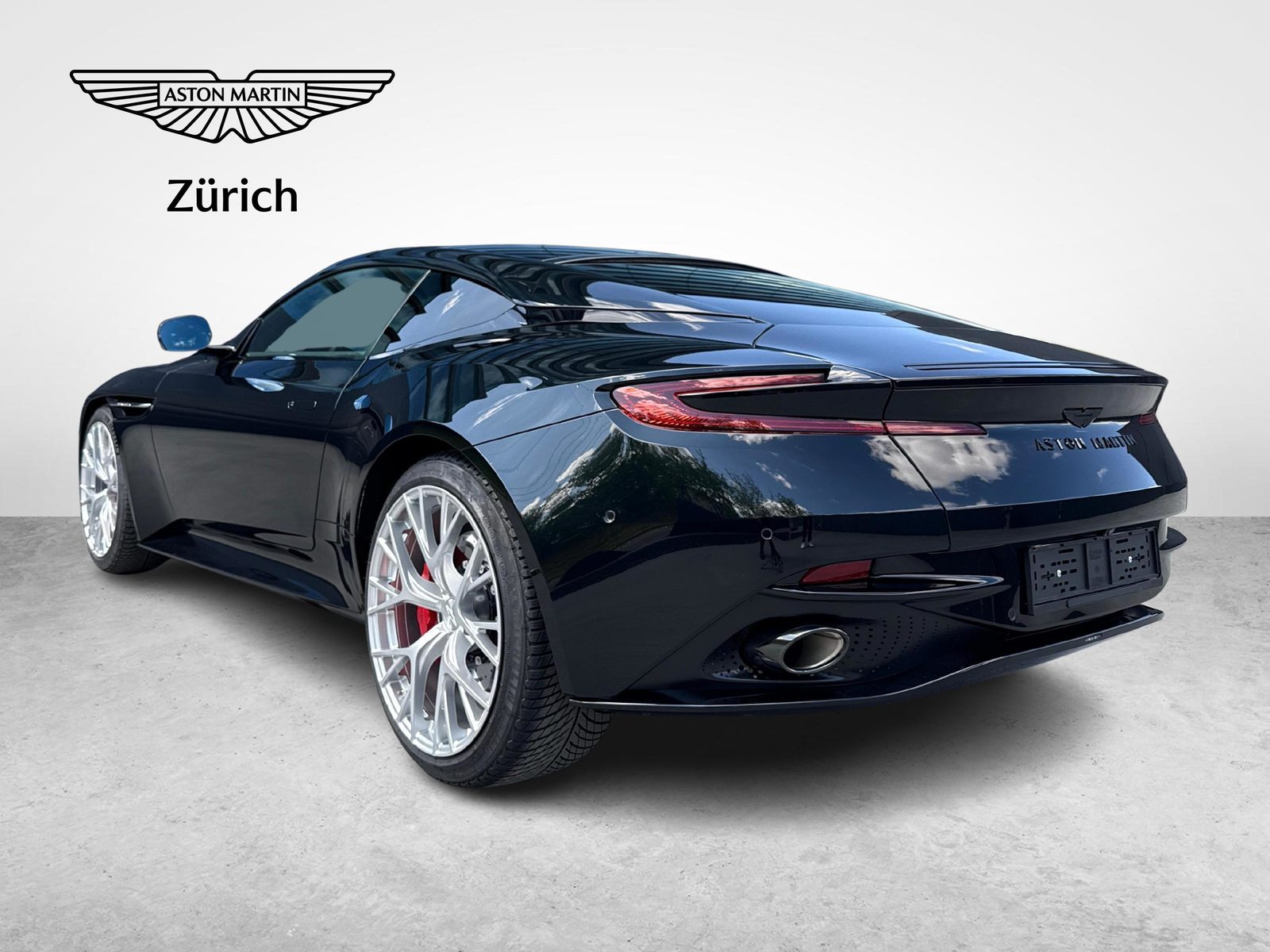 ASTON MARTIN DB12 Coupé 4.0 V8 Bi-Turbo, Essence, Occasion / Utilisé, Automatique - 3