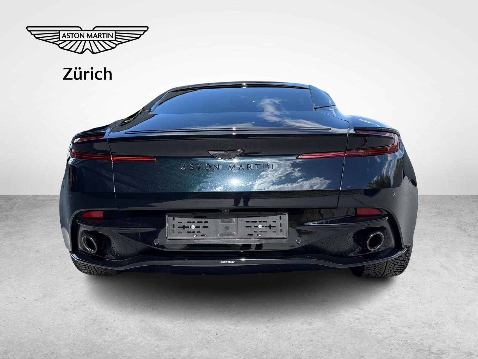 ASTON MARTIN DB12 Coupé 4.0 V8 Bi-Turbo, Essence, Occasion / Utilisé, Automatique - 4
