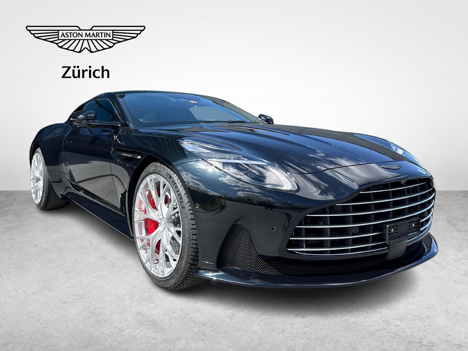 ASTON MARTIN DB12 Coupé 4.0 V8 Bi-Turbo, Essence, Occasion / Utilisé, Automatique - 7