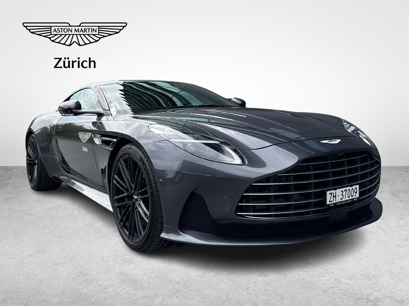 ASTON MARTIN DB12 Coupé 4.0 V8 Bi-Turbo, Petrol, Ex-demonstrator, Automatic - 7