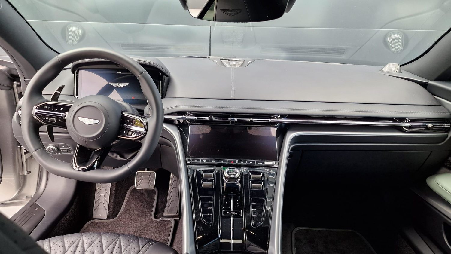 ASTON MARTIN DB12 Coupé 4.0 V8 Bi-Turbo, Essence, Voiture de démonstration, Automatique - 6