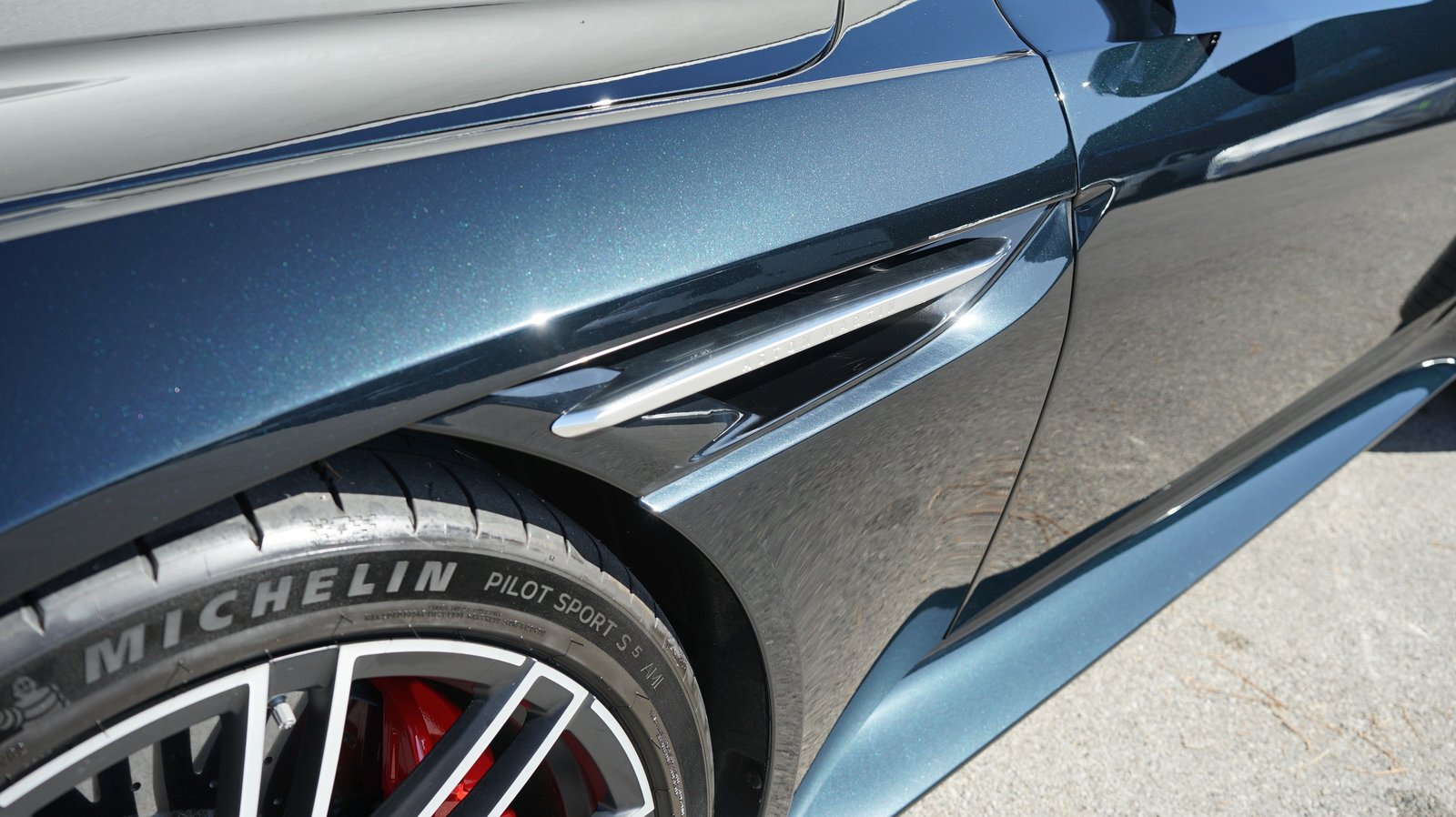 ASTON MARTIN DB12, Benzin, Vorführwagen, Automatik - 6