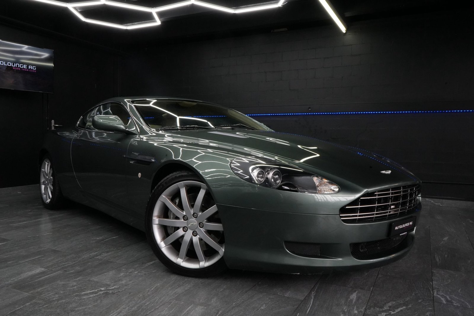 ASTON MARTIN DB9 Touchtronic 2