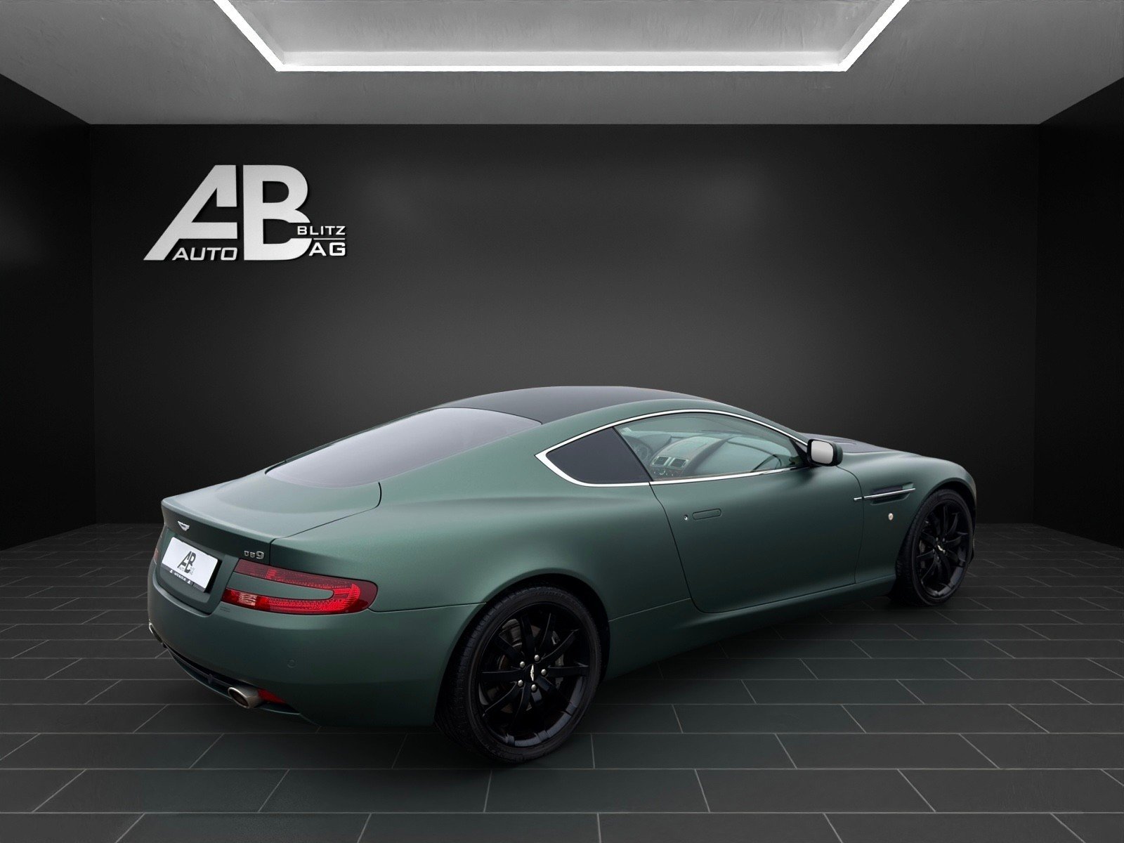 ASTON MARTIN DB9 Touchtronic 2, Essence, Occasion / Utilisé, Automatique - 5