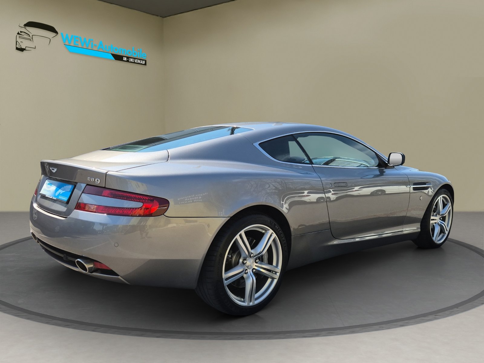 ASTON MARTIN DB9 Touchtronic 2, Essence, Occasion / Utilisé, Automatique - 5