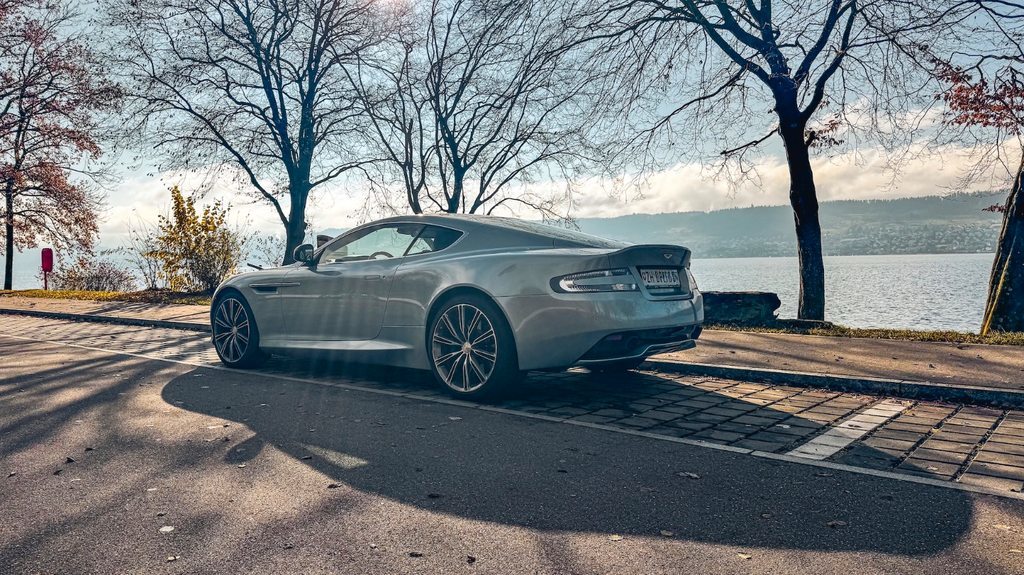 ASTON MARTIN DB9 Coupé 6.0 V12, Benzina, Occasioni / Usate, Automatico - 2