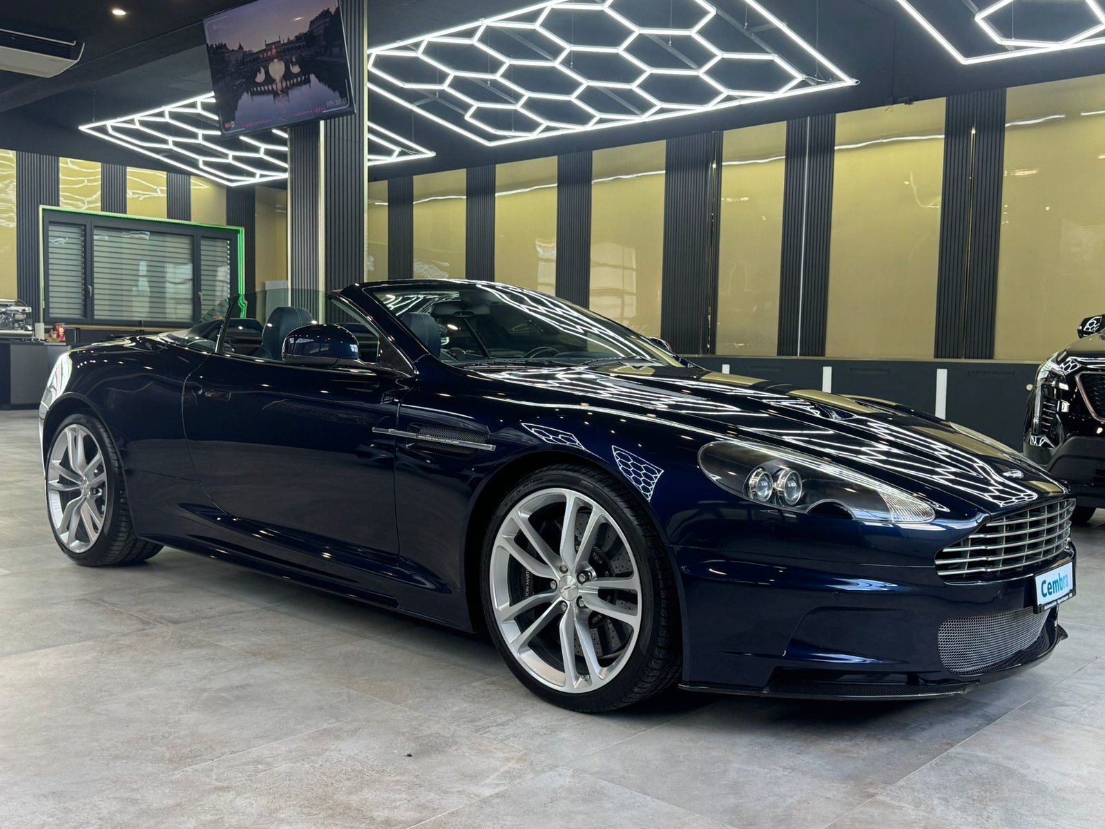 ASTON MARTIN DBS Volante Touchtronic 2, Benzin, Occasion / Gebraucht, Automatik - 3