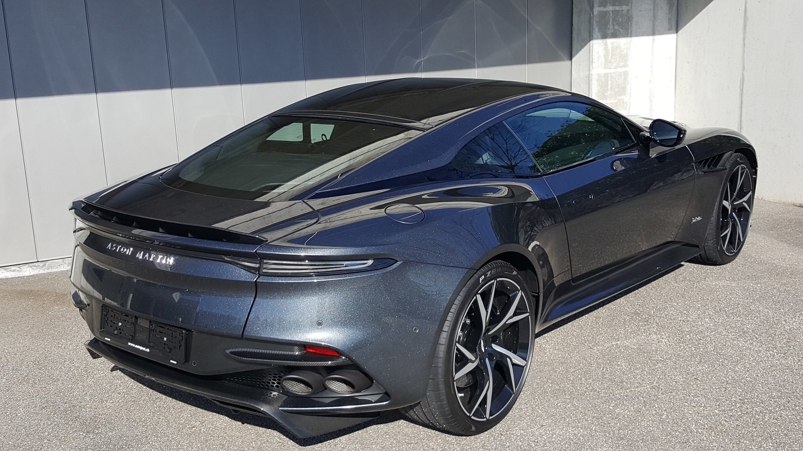 ASTON MARTIN DBS Coupé Superleggera, Essence, Occasion / Utilisé, Automatique - 7