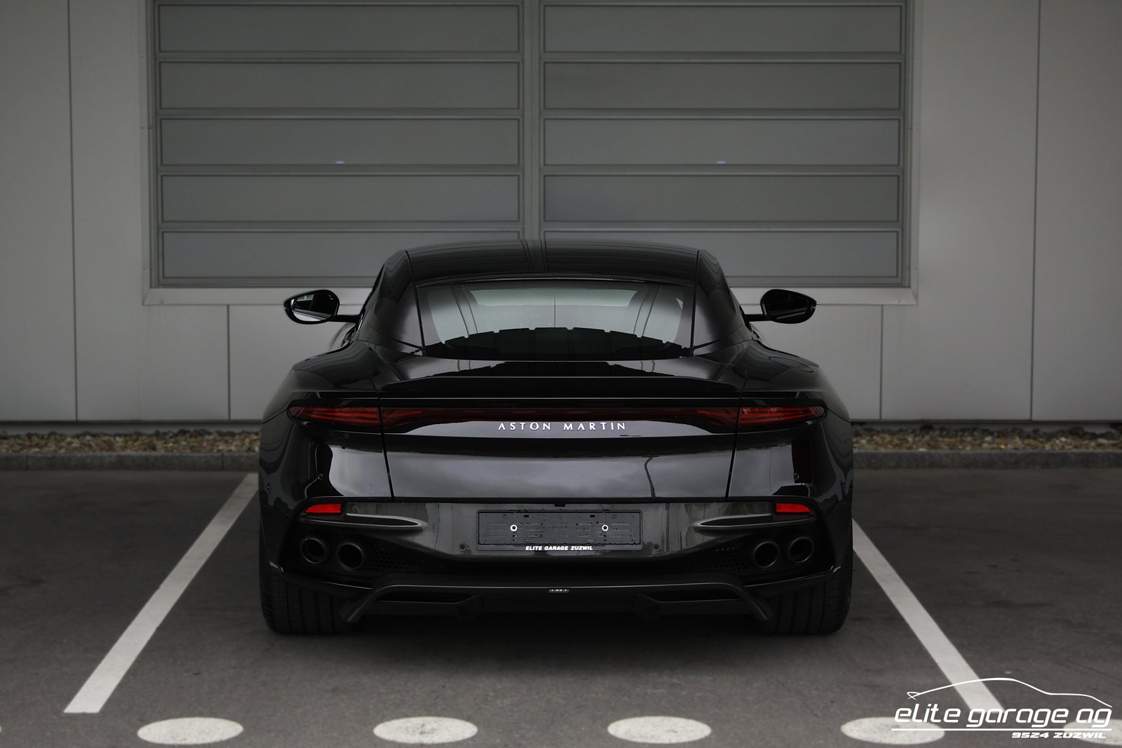 ASTON MARTIN DBS Coupé Superleggera, Petrol, Second hand / Used, Automatic - 4