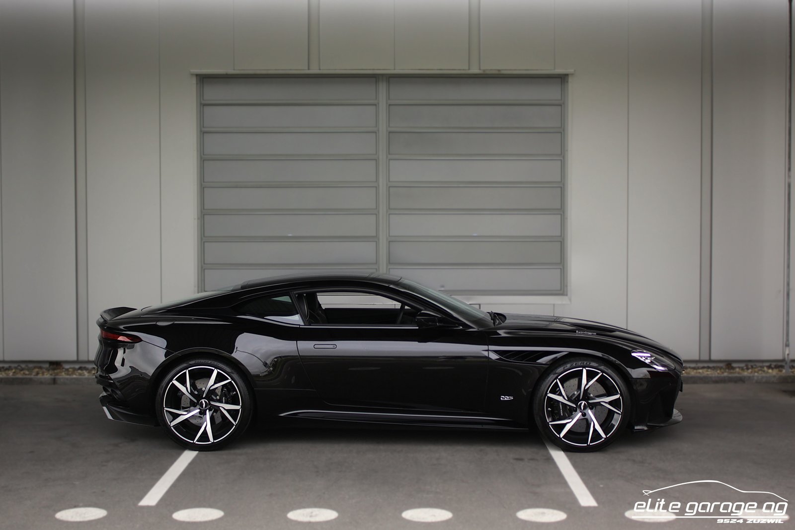 ASTON MARTIN DBS Coupé Superleggera, Petrol, Second hand / Used, Automatic - 6