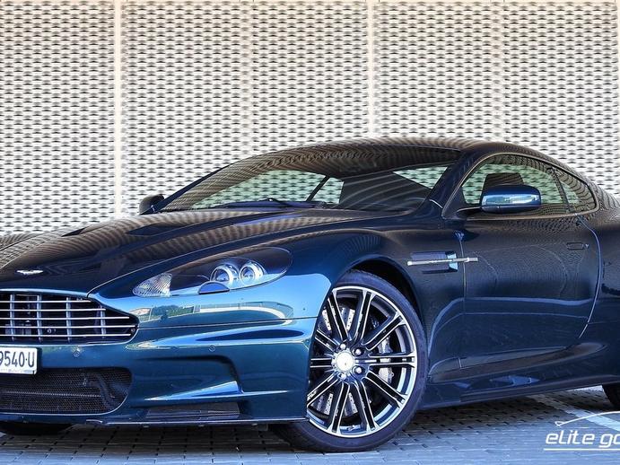 ASTON MARTIN DBS Coupé, Petrol, Second hand / Used, Automatic