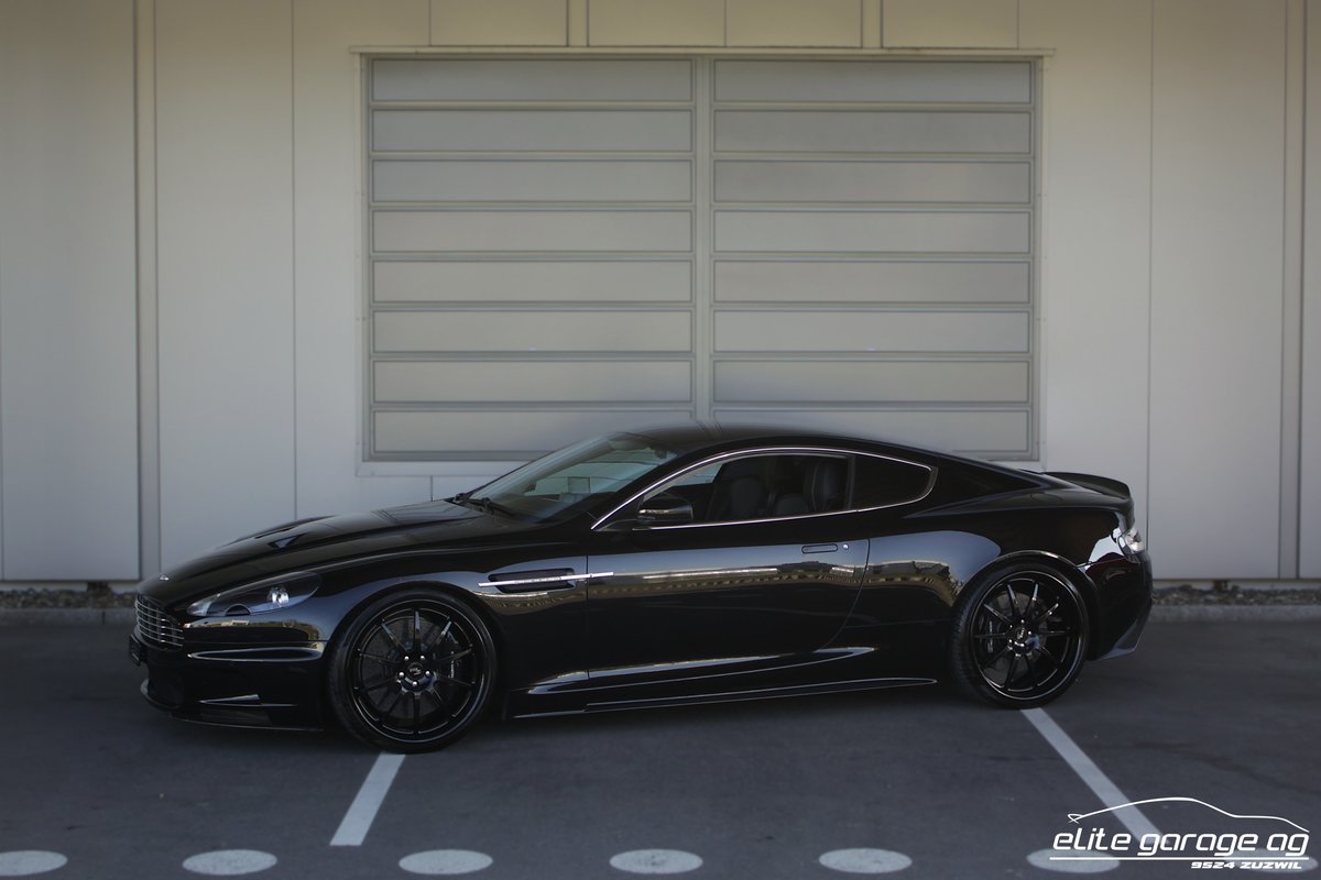 ASTON MARTIN DBS Coupé HANDSCHALTER MANSORY